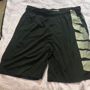 Men's NIKE Black Athletic Shorts with Side Panel